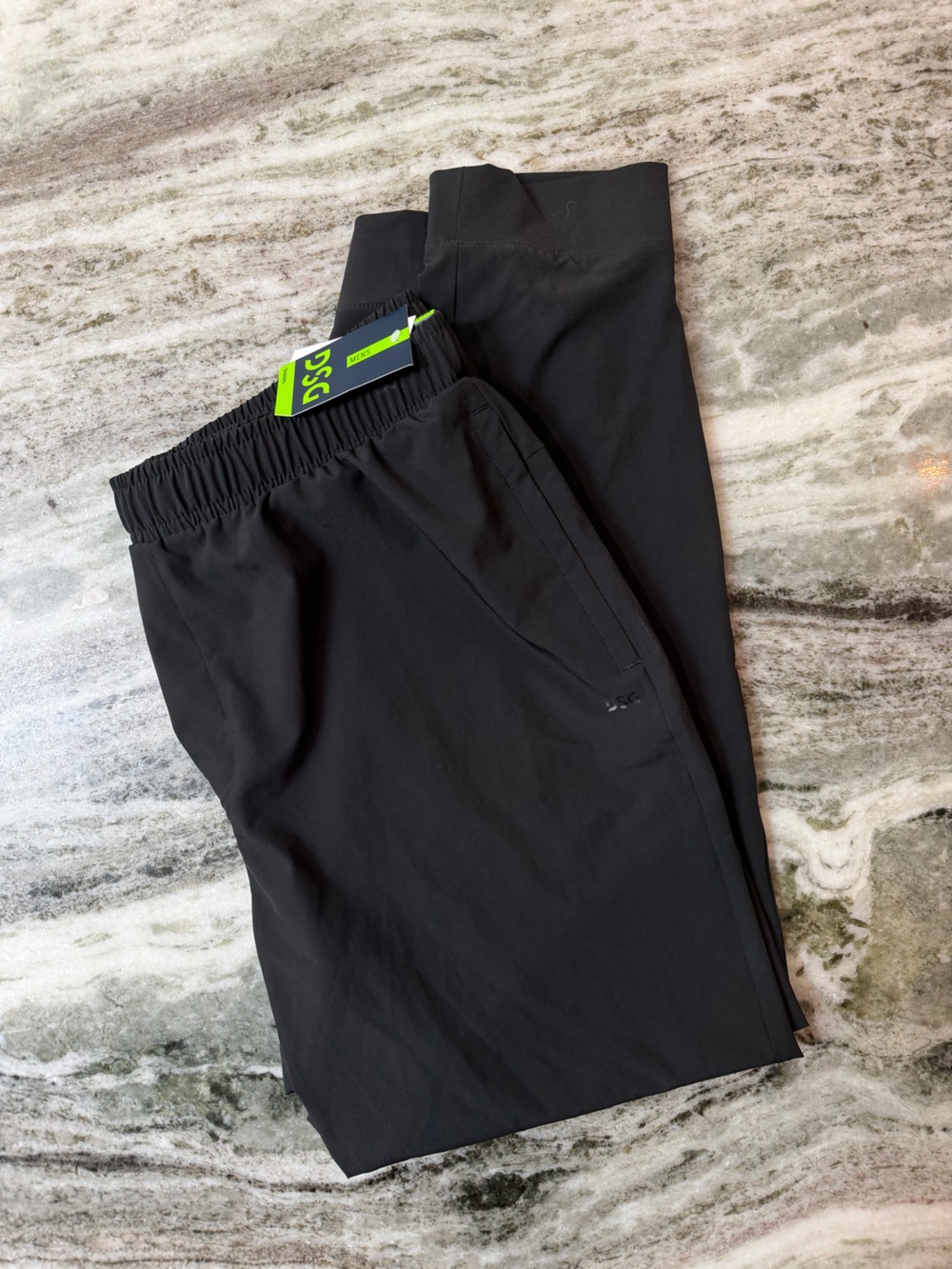 NWT DSG Men's Black Jogger Sweatpants
Large